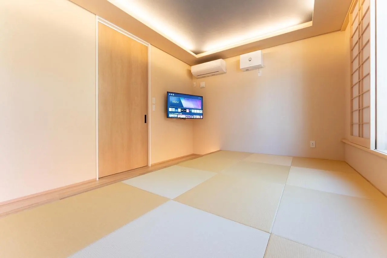 Hako Reiro 箱・玲瓏 Apartment Hakone Japan