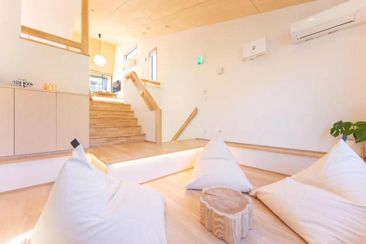 Hako Reiro 箱・玲瓏 Apartment Hakone Japan