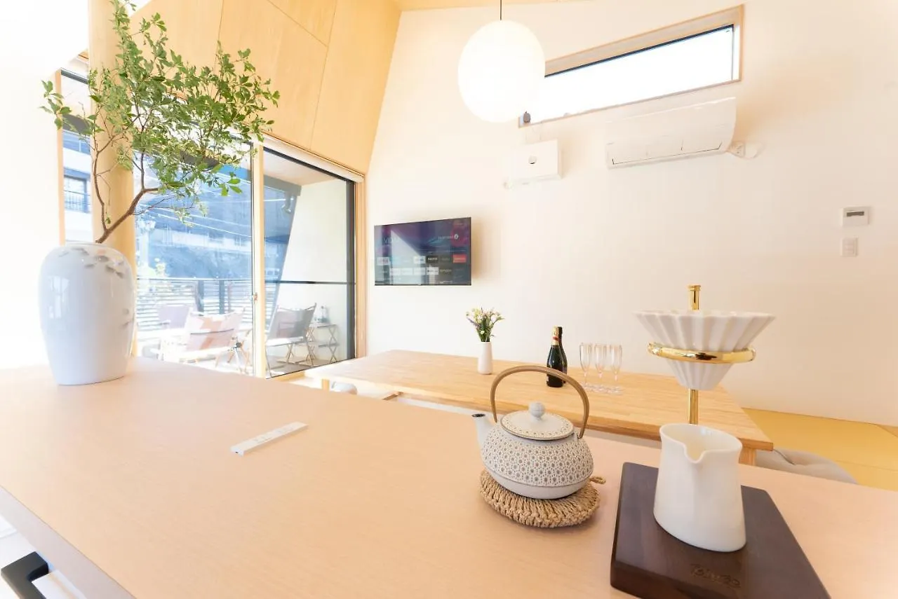 Hako Reiro 箱・玲瓏 Apartment Hakone 0*,  Japan